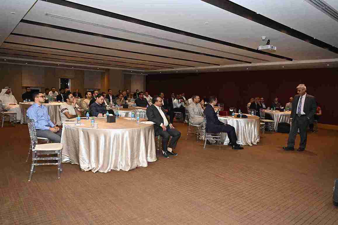 M R Raghu Professional Photos